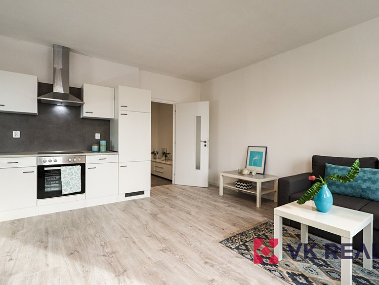 Prodej bytu 1+kk 31 m² - foto 2