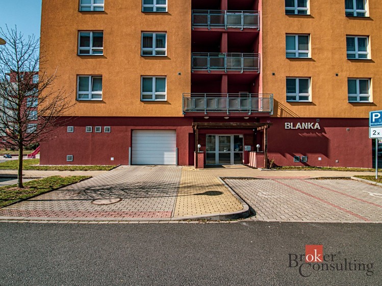 Prodej bytu 2+1 65 m² - foto 2