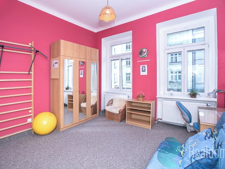 Prodej bytu 3+kk 82 m² (Jednopodlažní) - foto 3