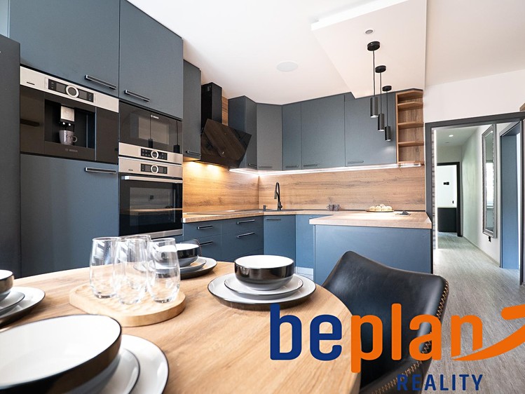 Prodej bytu 4+1 81 m² (Jednopodlažní) - foto 1