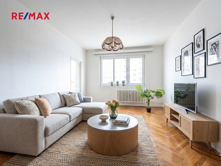 Prodej bytu 2+1 52 m² (Jednopodlažní) - foto 1
