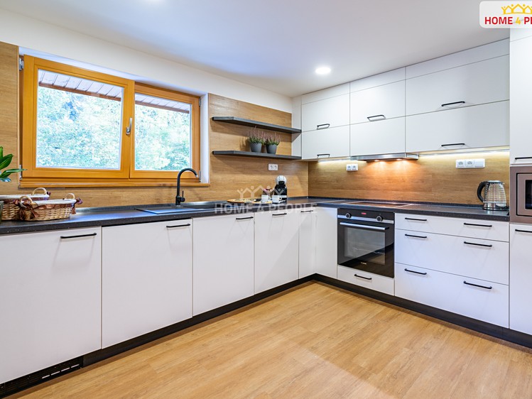 Prodej bytu 4+kk 135 m² - foto 1