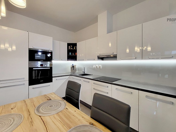 Prodej bytu 2+kk 51 m² - foto 1