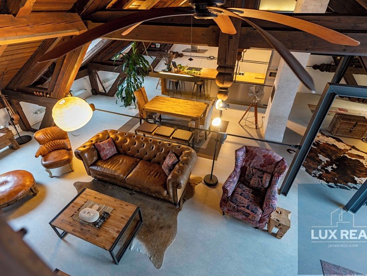 Prodej bytu atypické 164 m² (Loft) - foto 5