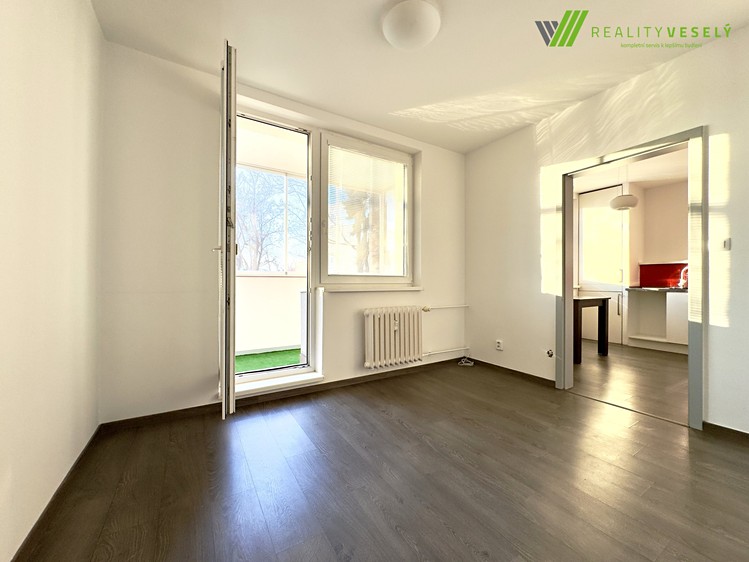 Prodej bytu 1+1 32 m² - foto 3