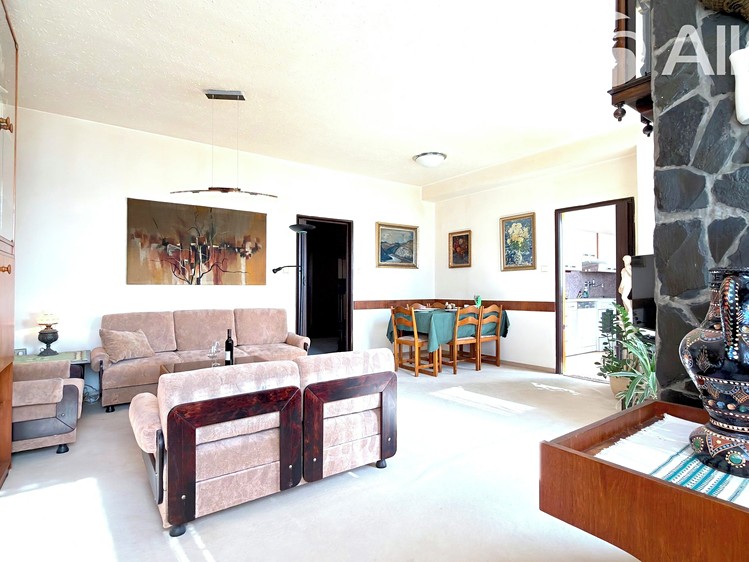 Prodej bytu 3+1 81 m² (Jednopodlažní) - foto 3
