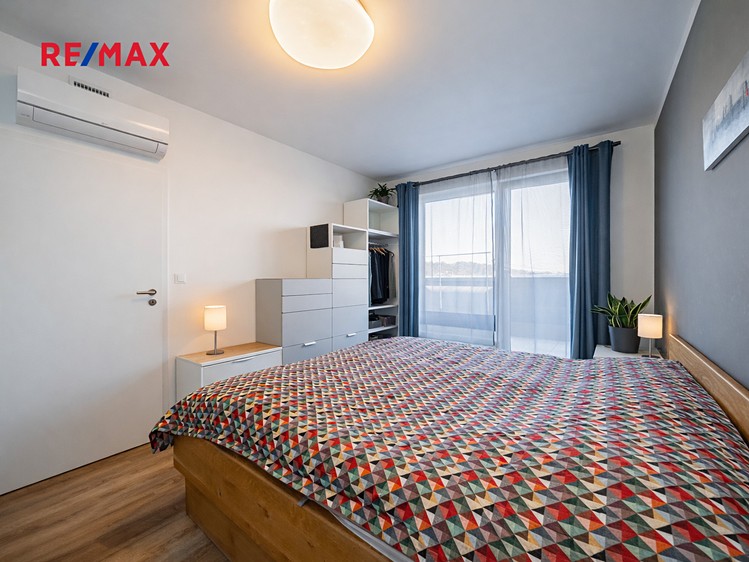 Prodej bytu 3+kk 78 m² (Jednopodlažní) - foto 5