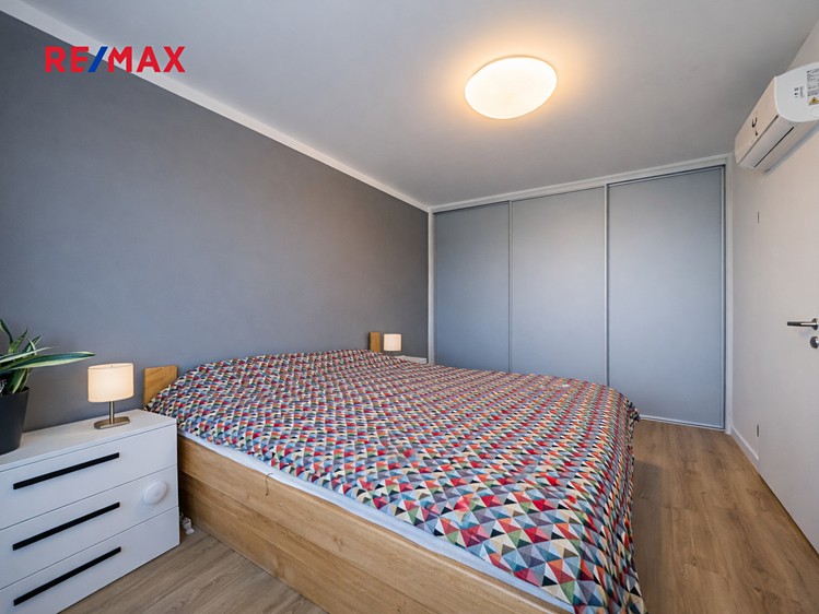 Prodej bytu 3+kk 78 m² (Jednopodlažní) - foto 6