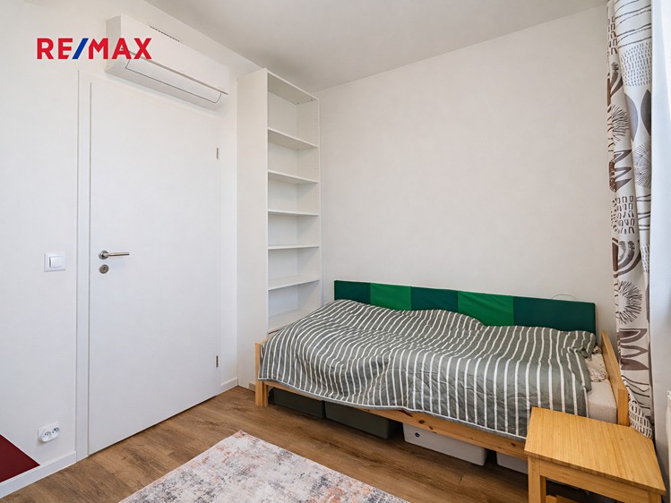 Prodej bytu 3+kk 78 m² (Jednopodlažní) - foto 8