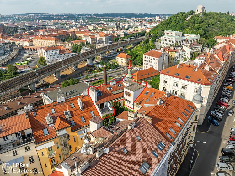 Prodej bytu atypické 316 m² (Mezonet) - foto 2