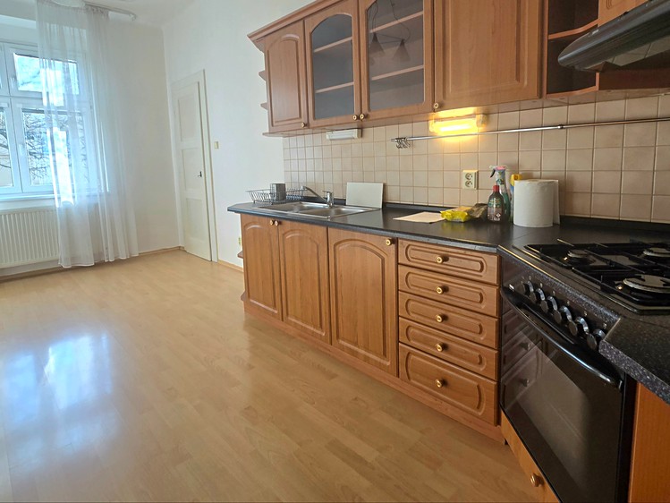 Prodej bytu 1+1 46 m² (Jednopodlažní) - foto 1