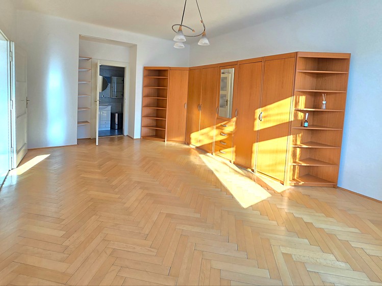 Prodej bytu 1+1 46 m² (Jednopodlažní) - foto 2