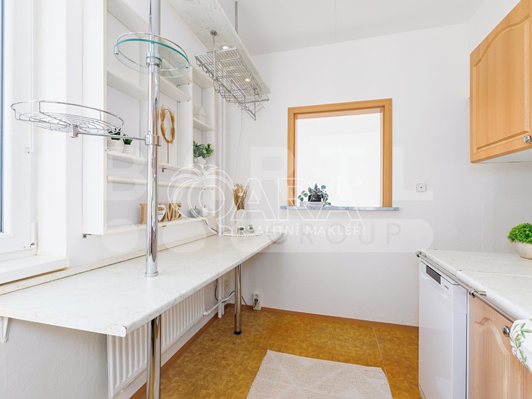 Prodej bytu 3+1 66 m² - foto 4