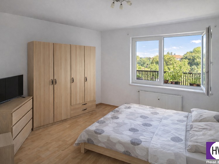 Prodej bytu 2+kk 78 m² - foto 1