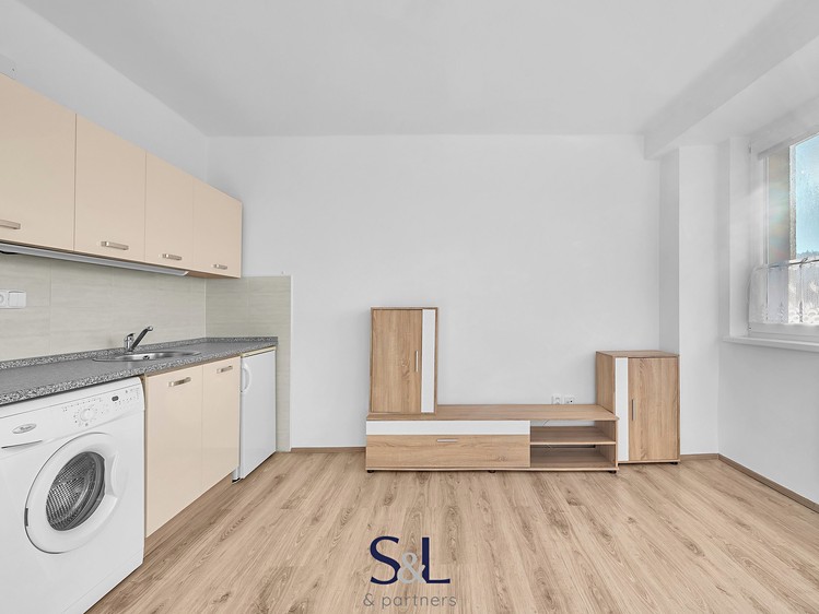 Prodej bytu 1+kk 19 m² - foto 4