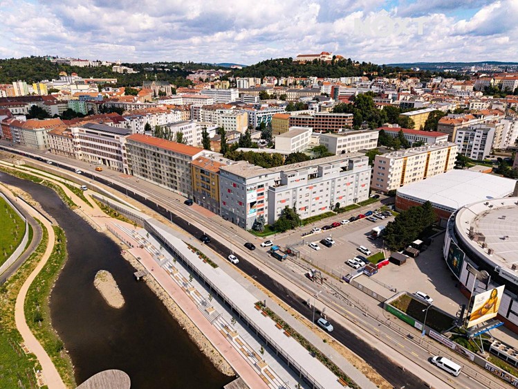 Prodej bytu 1+1 44 m² (Jednopodlažní) - foto 1