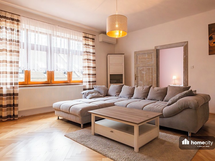 Prodej bytu 2+1 88 m² - foto 1