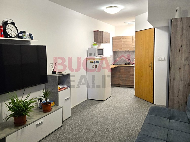 Prodej bytu 1+kk 36 m² - foto 2
