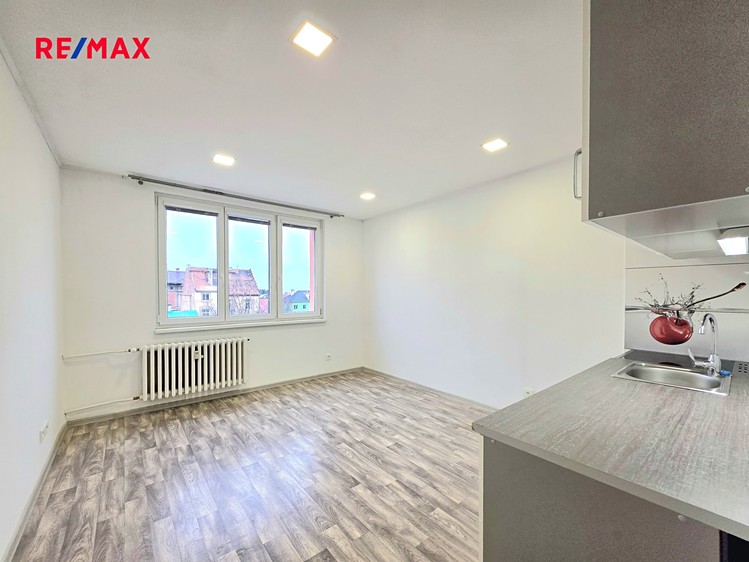 Prodej bytu 1+1 35 m² - foto 4