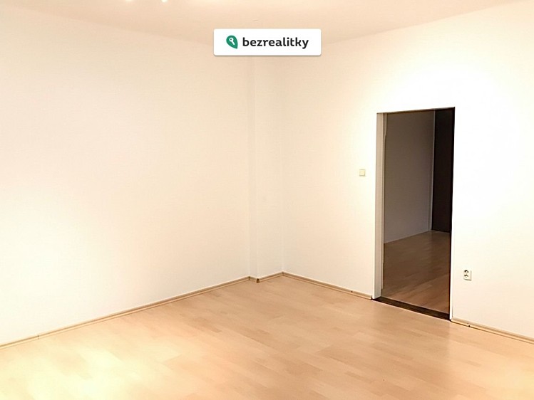 Prodej bytu 1+1 49 m² - foto 2