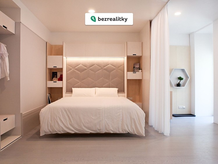 Prodej bytu 1+kk 55 m² - foto 1