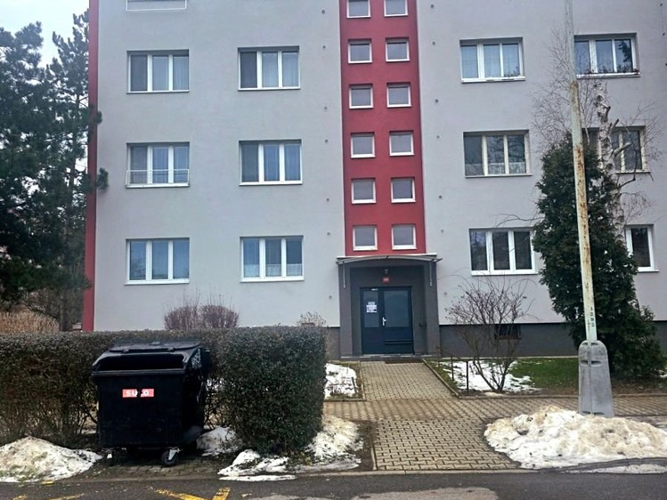 Prodej bytu 2+1 57 m² - foto 3