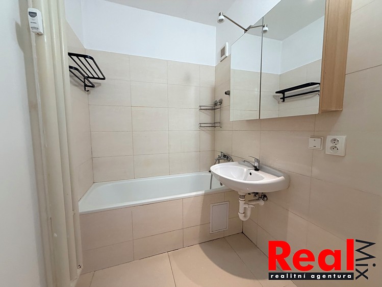 Prodej bytu 4+1 85 m² - foto 4