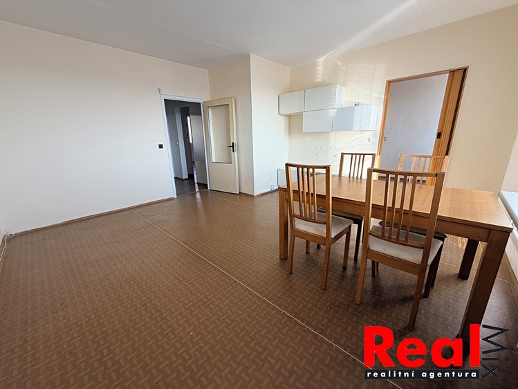 Prodej bytu 4+1 85 m² - foto 3