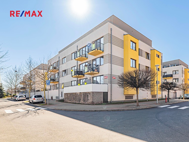 Prodej bytu 4+kk 99 m² - foto 1