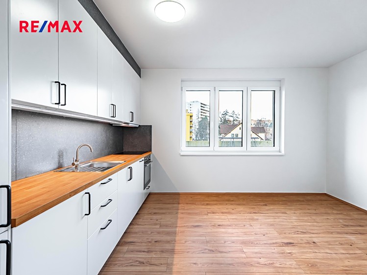 Prodej bytu 3+kk 60 m² - foto 1