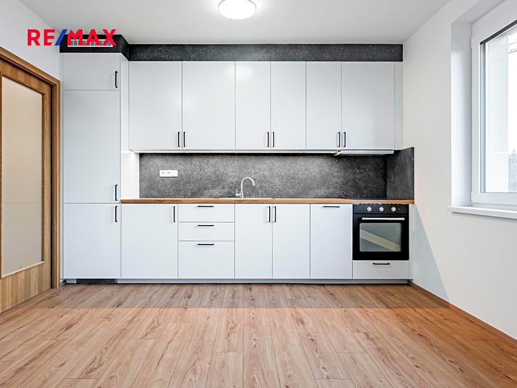 Prodej bytu 3+kk 60 m² - foto 2