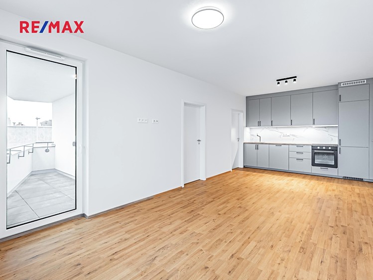 Prodej bytu 3+kk 67 m² - foto 4