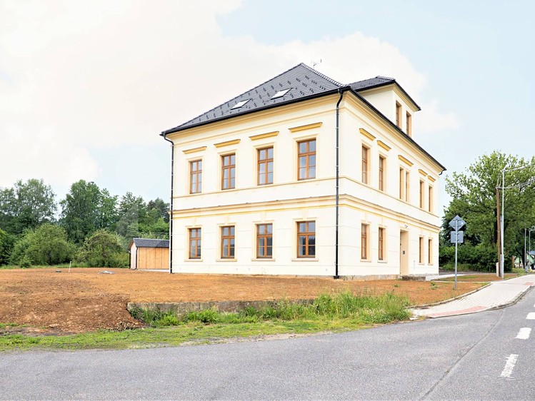 Prodej bytu 2+kk 66 m² (Podkrovní) - foto 1