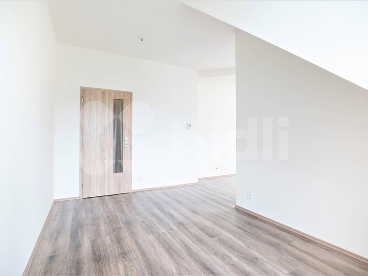 Prodej bytu 2+kk 66 m² (Podkrovní) - foto 8