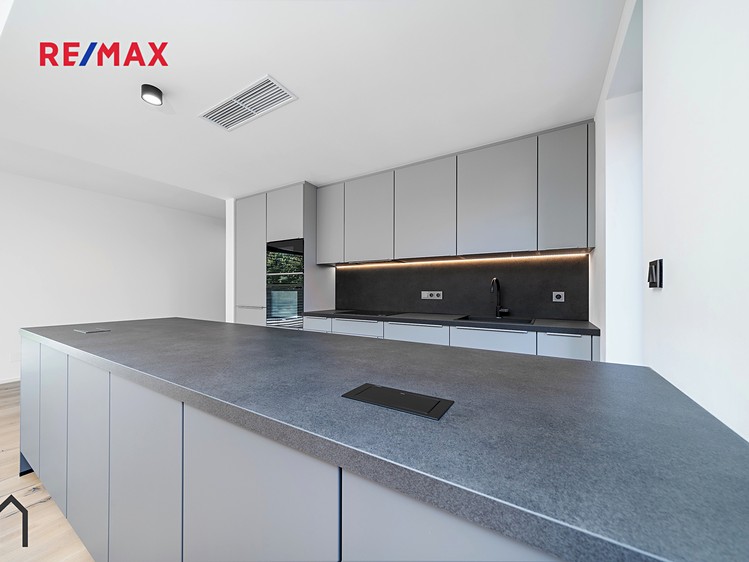 Prodej bytu 3+kk 162 m² (Mezonet) - foto 4