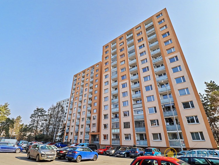 Prodej bytu 2+1 71 m² - foto 1