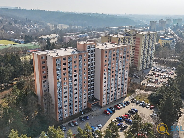 Prodej bytu 2+1 71 m² - foto 3