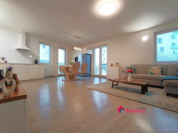 Prodej bytu 3+kk 87 m² (Jednopodlažní) - foto 2