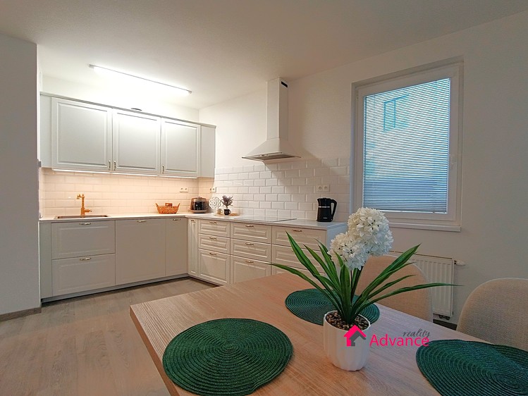 Prodej bytu 3+kk 87 m² (Jednopodlažní) - foto 8