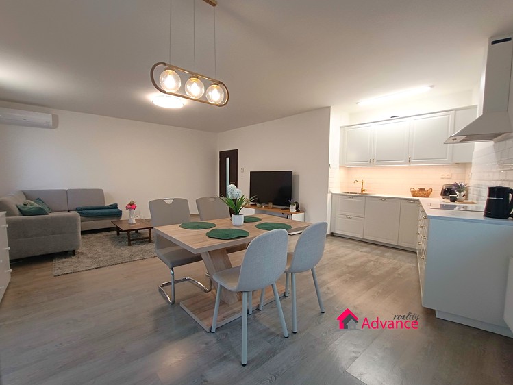 Prodej bytu 3+kk 87 m² (Jednopodlažní) - foto 7