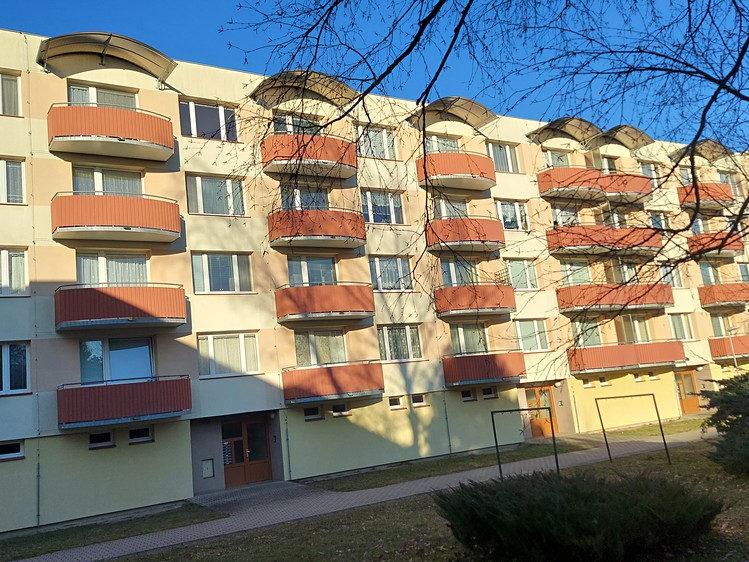 Prodej bytu 3+1 71 m² (Jednopodlažní) - foto 1
