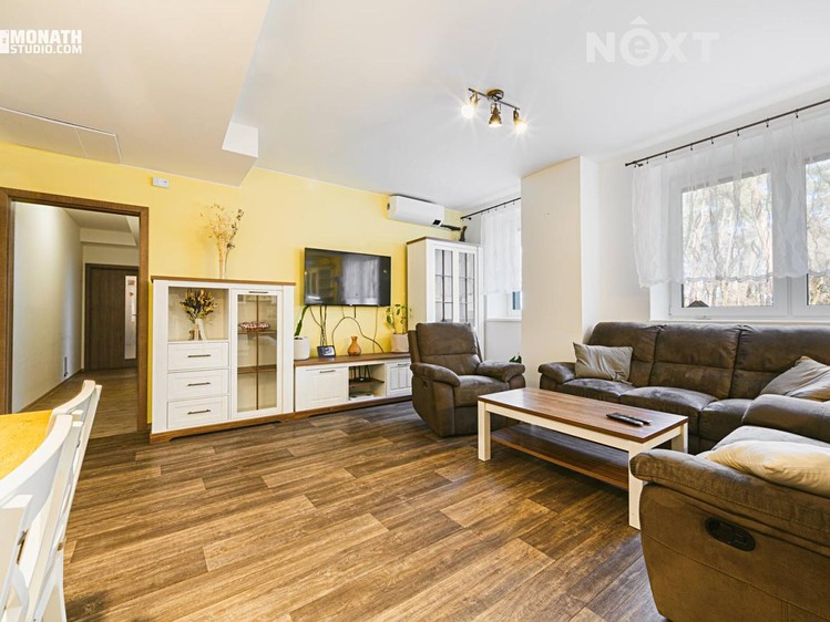 Prodej bytu 3+kk 93 m² (Jednopodlažní) - foto 2