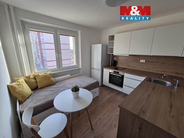 Prodej bytu 1+1 41 m² - foto 1