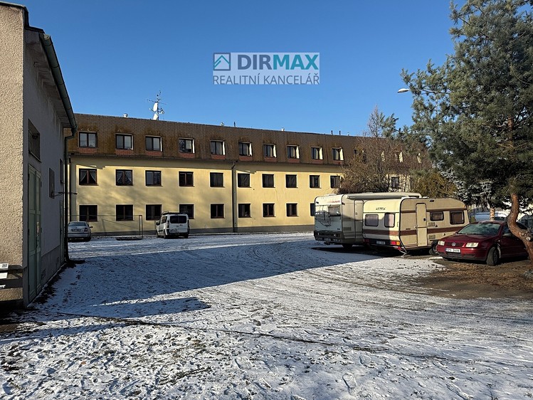 Prodej bytu 3+1 107 m² (Jednopodlažní) - foto 3
