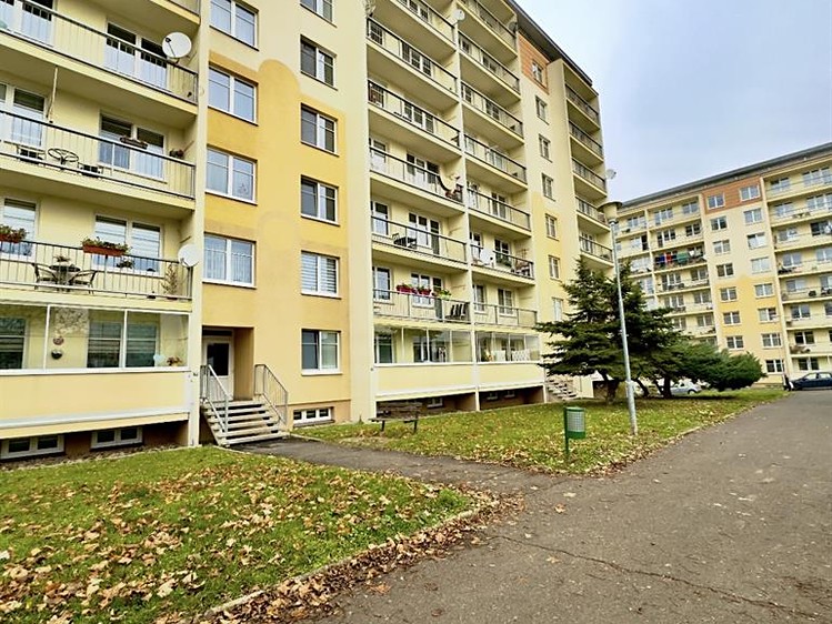 Prodej bytu 4+1 86 m² - foto 2