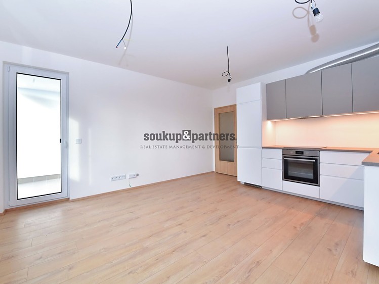 Pronájem bytu 2+kk 48 m² - foto 2