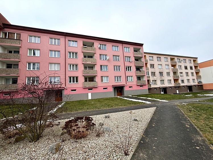 Pronájem bytu 2+kk 36 m² - foto 3