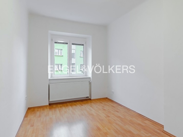Pronájem bytu 3+kk 68 m² - foto 4