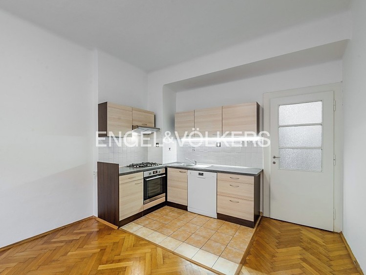 Pronájem bytu 3+kk 68 m² - foto 2
