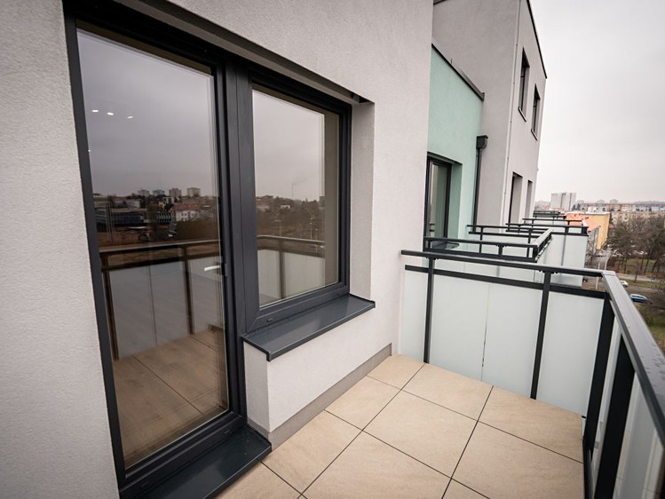 Pronájem bytu 2+kk 45 m² (Jednopodlažní) - foto 3